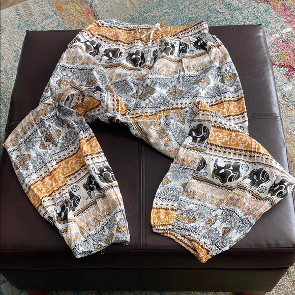 indian closet Pants - Women's Wide Leg Elephant Print Pants